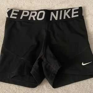Ladies Nike biker shorts